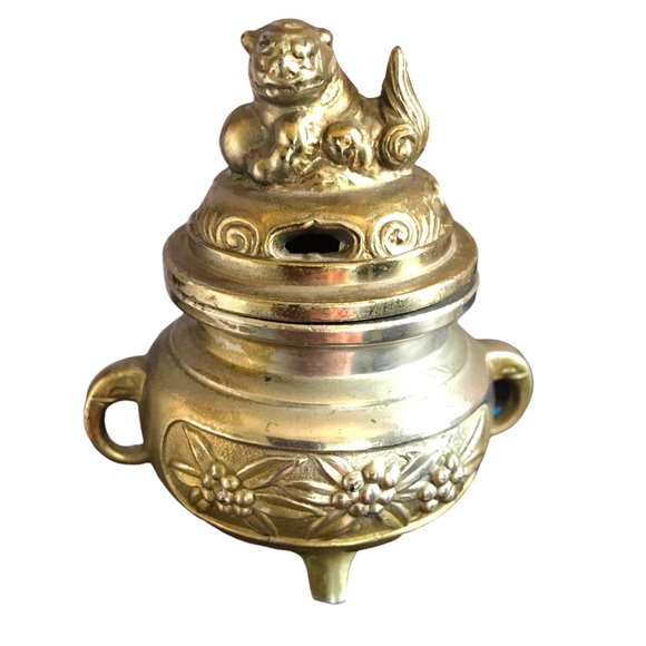 Vintage Chinese Brass Ornate Engraved Foo Dog Incense Burner Holder Altar Decor - Picture 14 of 16